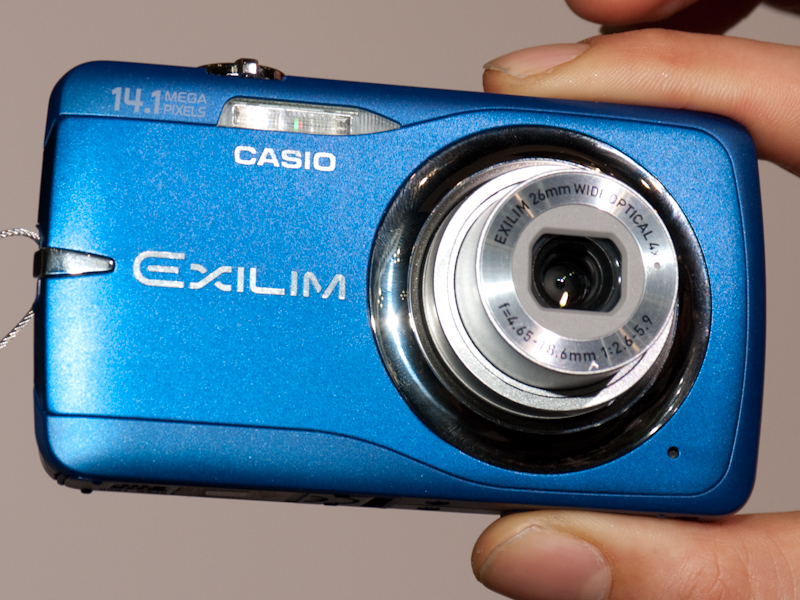 <b>EXILIM ZOOM EX-Z550</b>