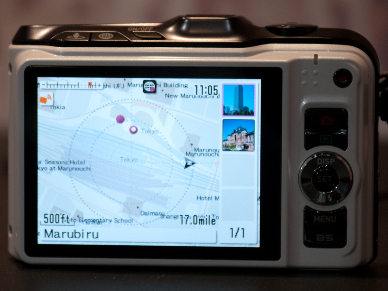 <b>背面に現在地を表示していた</b>