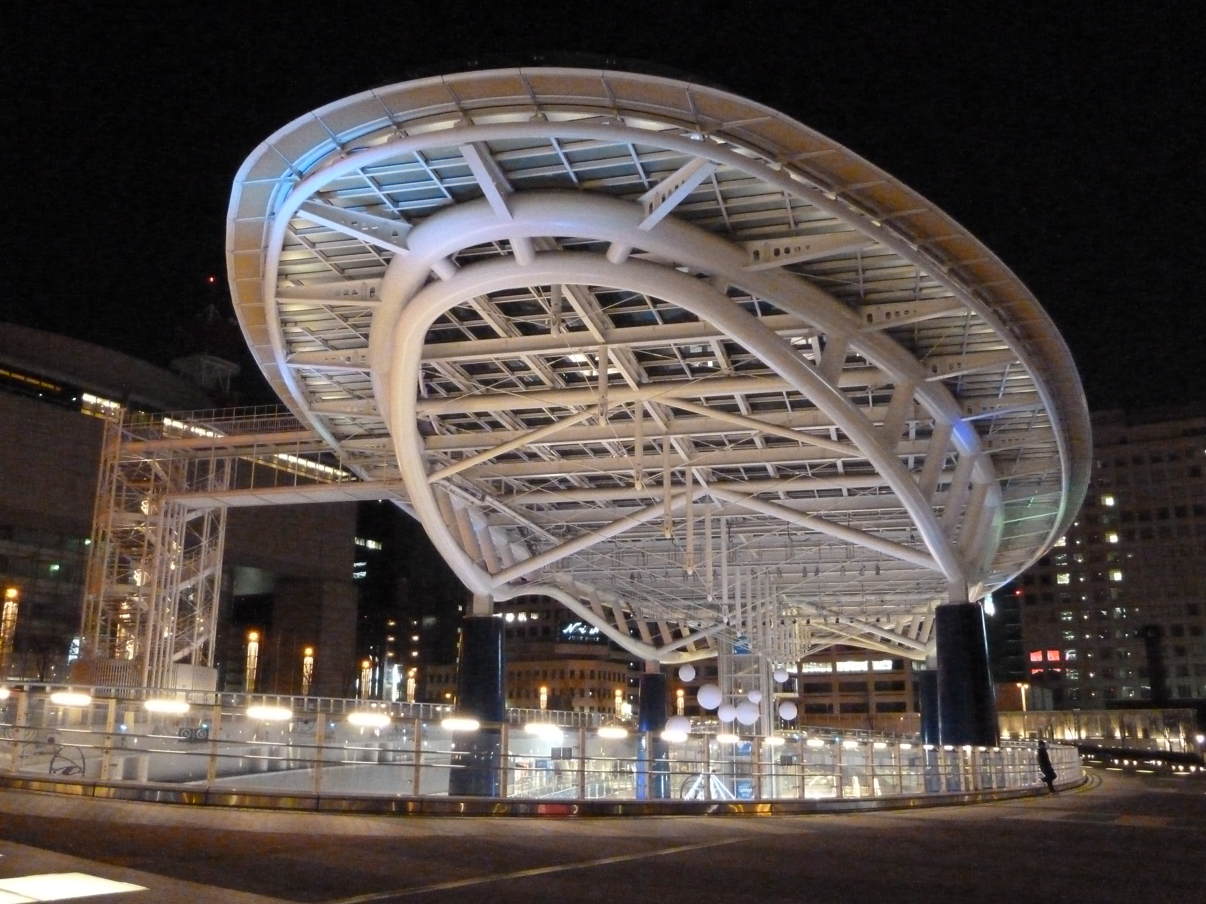 <b>ISO1600（超解像オフ）<br>DMC-TZ10 / 約3.8MB / 4,000×3,000 / 1/10秒 / F3.5 / 0EV / WB:オート / 5.3mm</b>