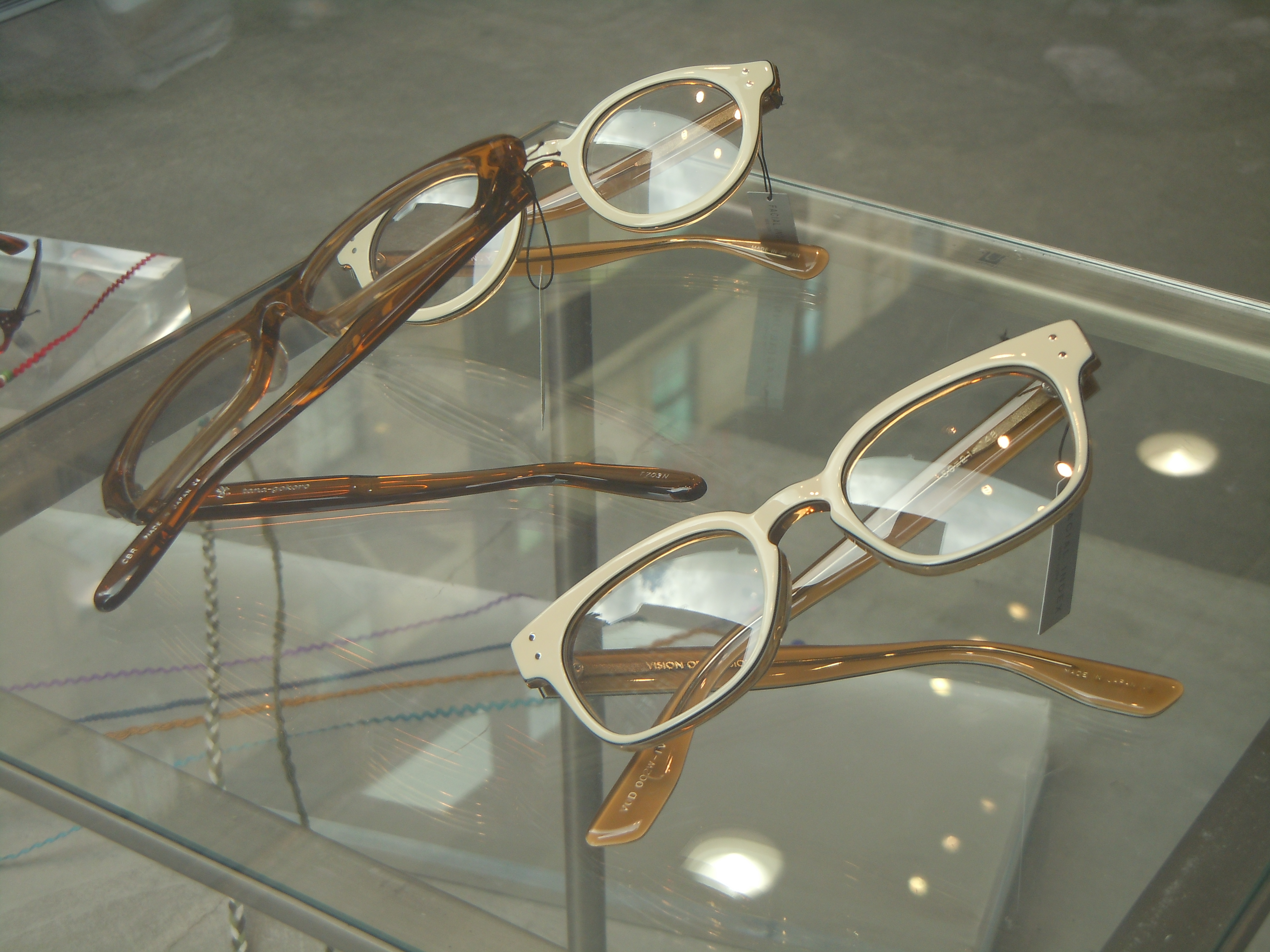 <b>COOLPIX S8000 / 約4.9MB / 4,320×3,240 / 1/100秒 / F4.1 / 0EV / ISO100 / WB:曇天 / 12.2mm</b>