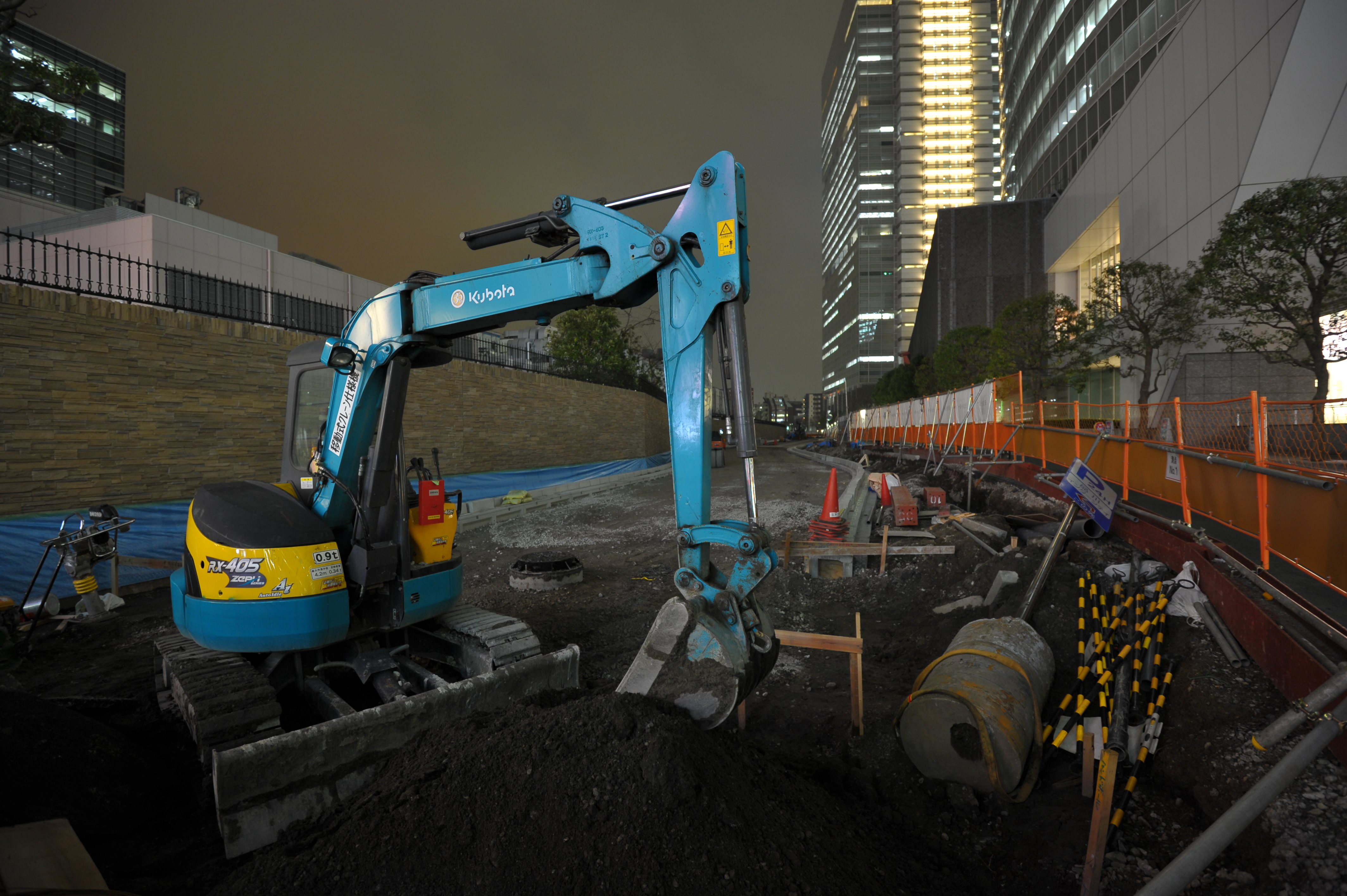 <b>D700 / AF-S NIKKOR 16-35mm F4 G ED VR / 約4.6MB / 4,256×2,832 / 1/2.5秒 / F4 / -1EV / ISO500 / WB:オート / 16mm</b>