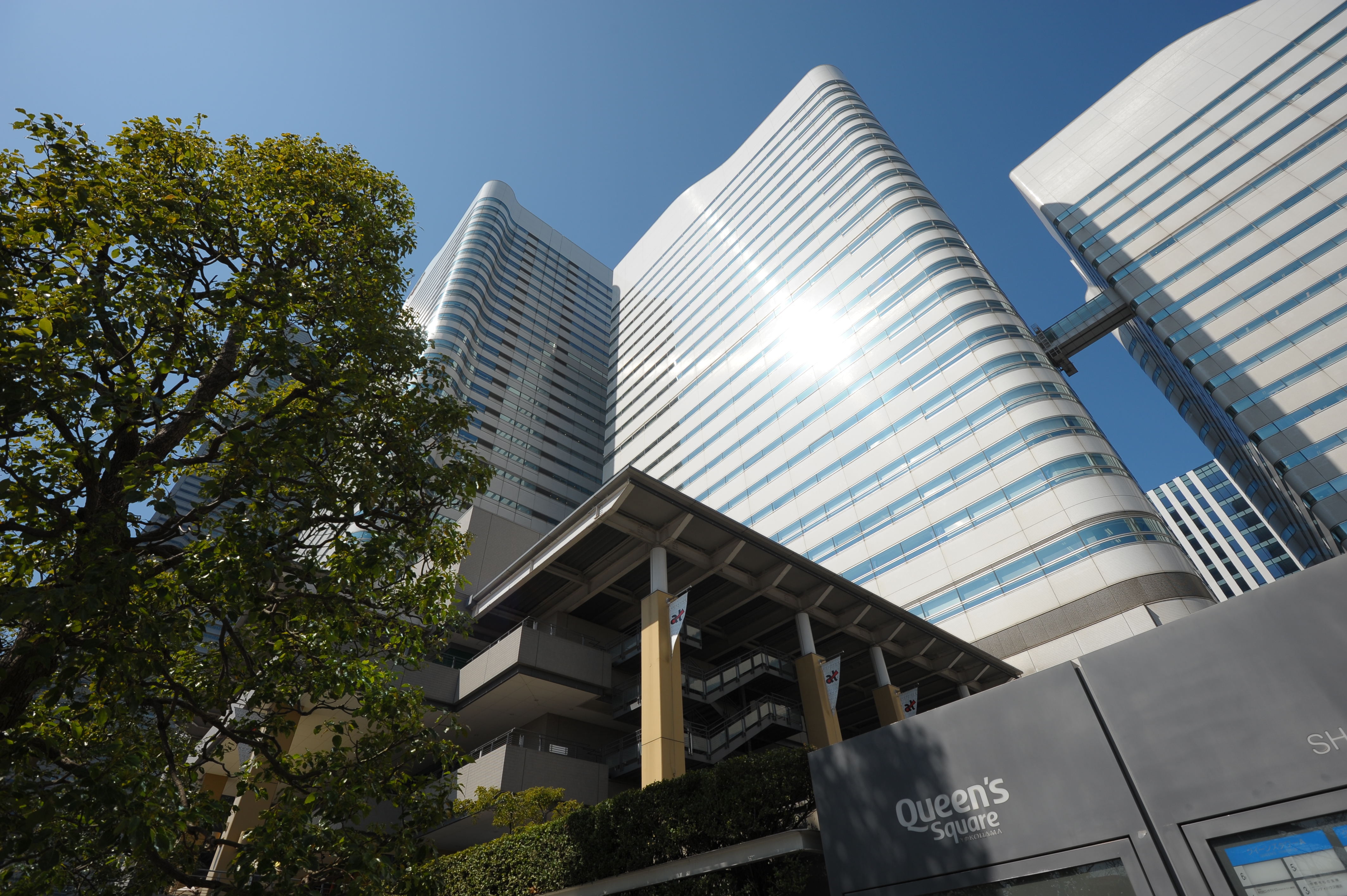 <b>D700 / AF-S NIKKOR 16-35mm F4 G ED VR / 約5.4MB / 4,256×2,832 / 1/500秒 / F8 / +0.7EV / ISO200 / WB:オート / 16mm</b>