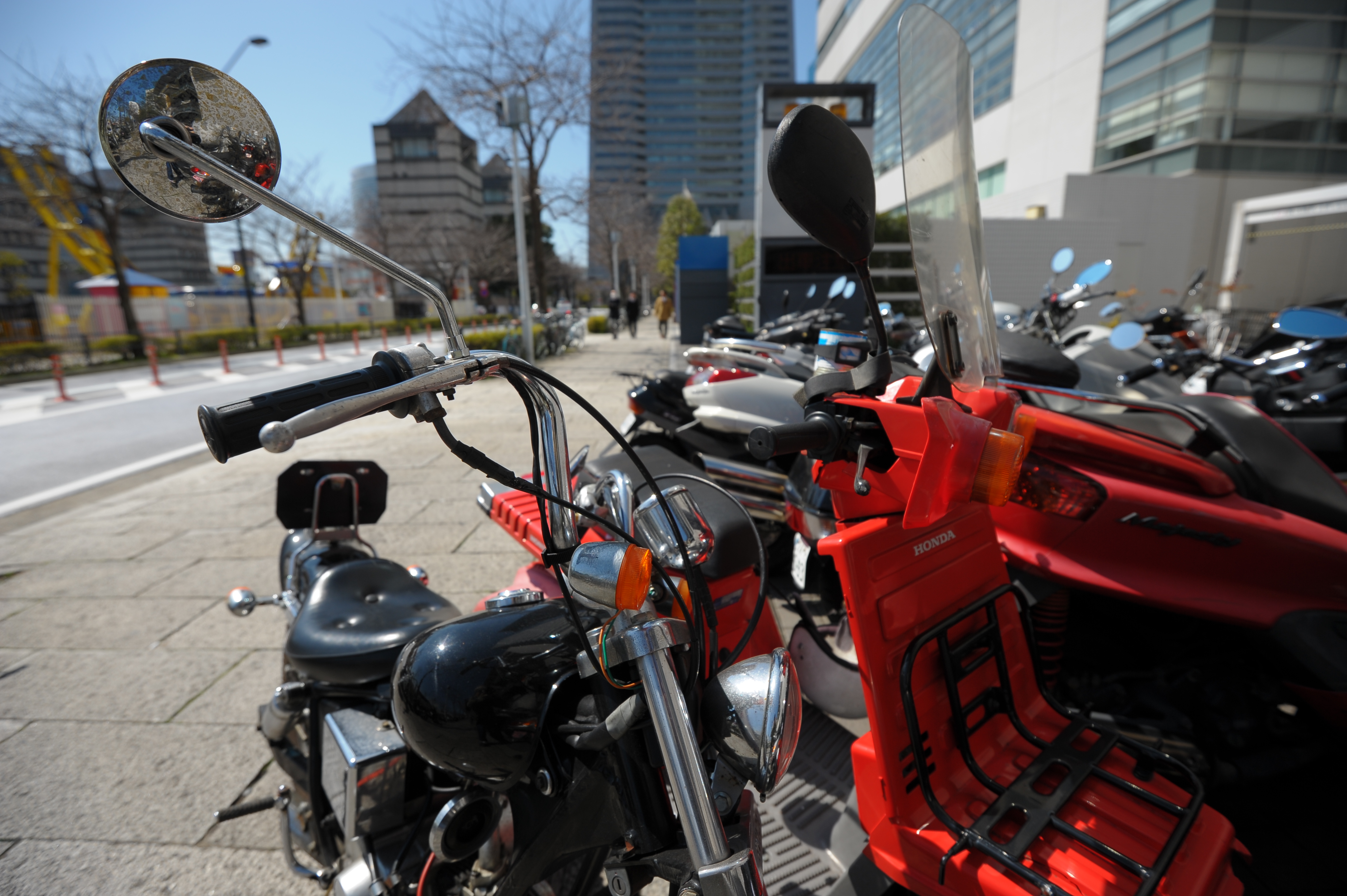 <b>D700 / AF-S NIKKOR 16-35mm F4 G ED VR / 約3.5MB / 4,256×2,832 / 1/1,250秒 / F4.5 / 0EV / ISO200 / WB:オート / 16mm</b>