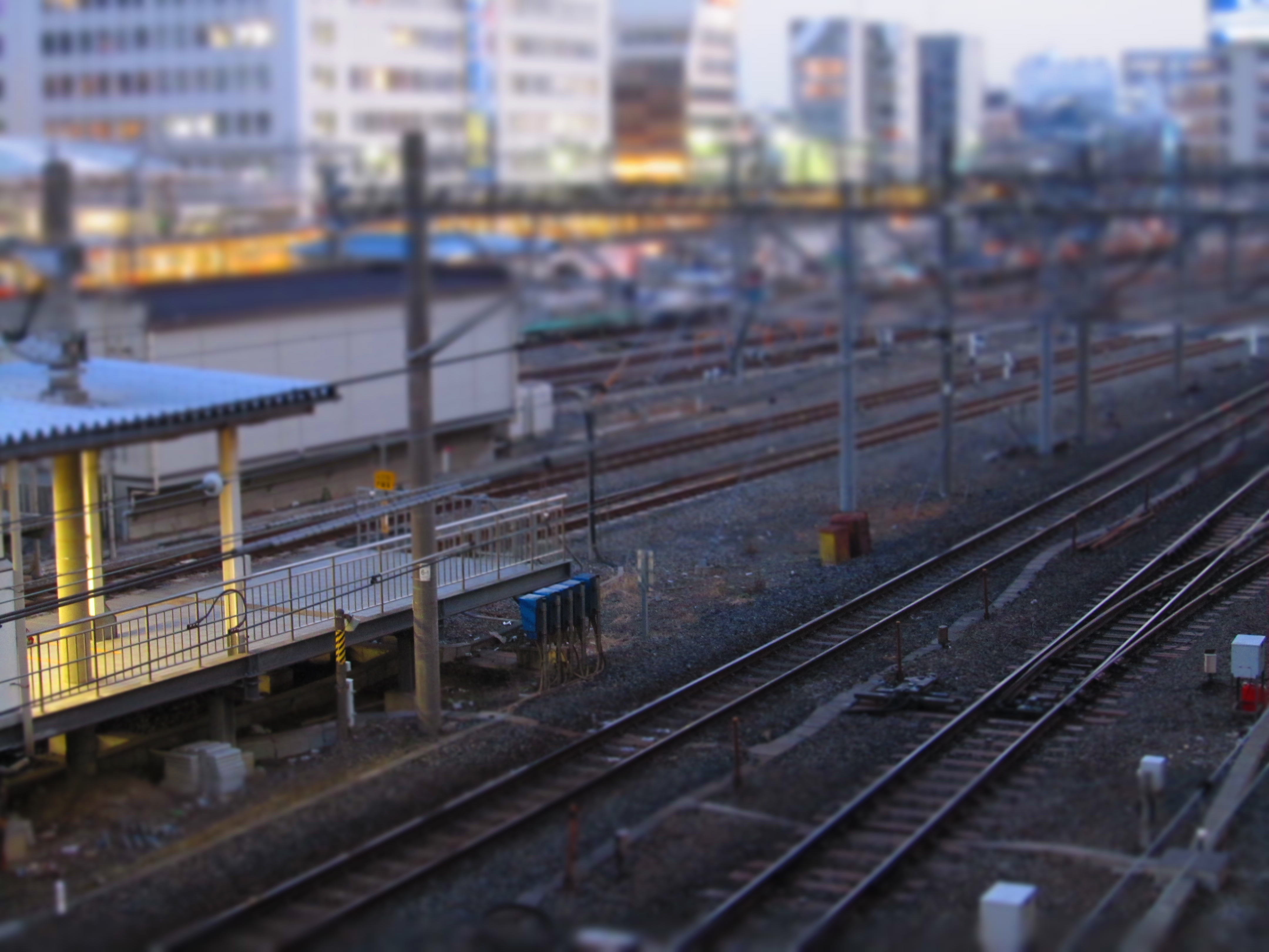 <b>PowerShot SX210 IS / 4,320×3,240 / 1/4秒 / F4 / -0.7EV / ISO400 / ジオラマ風 / WB:オート / 11.7mm</b>