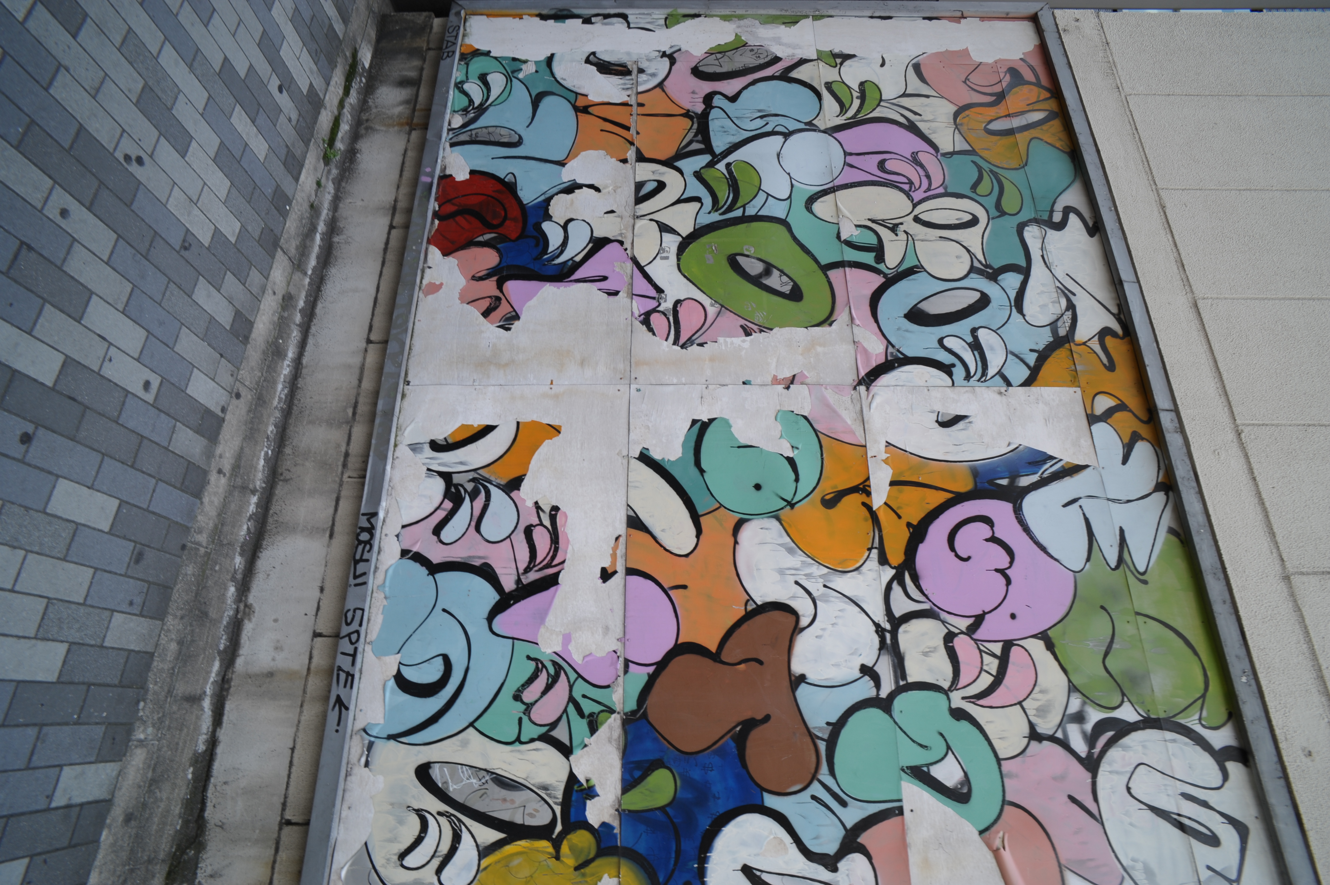 <b>AT-X 17mm F3.5 PRO / 4,256×2,832 / 1/20秒 / F11 / +0.7EV / ISO200 / WB:オート / 17mm</b>