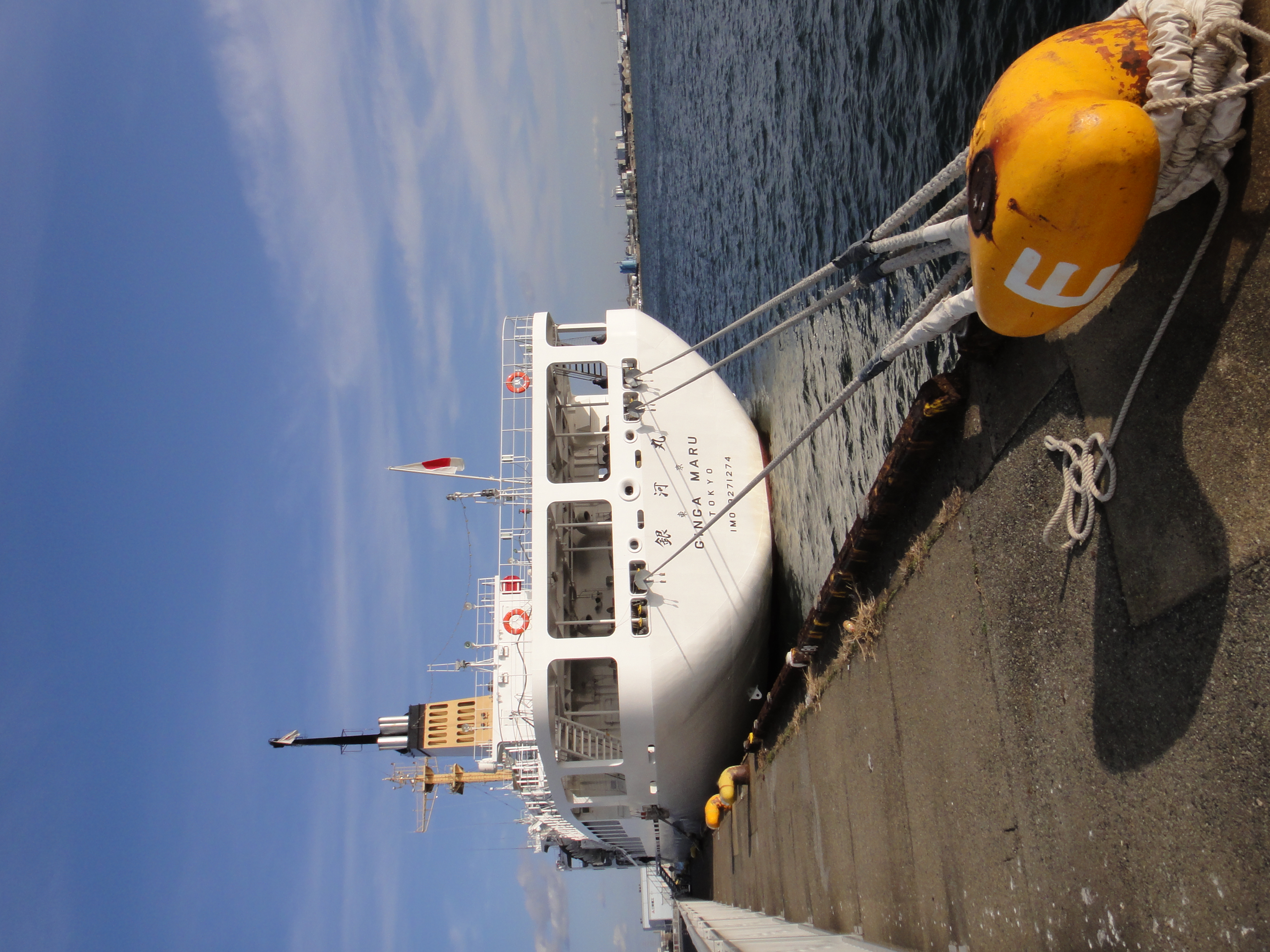 <b>DSC-TX7 / 約3.9MB / 2,736×3,648 / 1/640秒 / F6.3 / 0EV / ISO125 / WB:オート / 4.8mm</b>