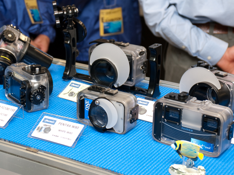 <b>レクシーのコンパクトデジタルカメラ用ハウジング</b>