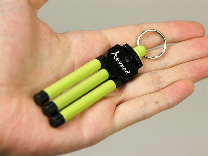 <b>小さくても立派に三脚</b>