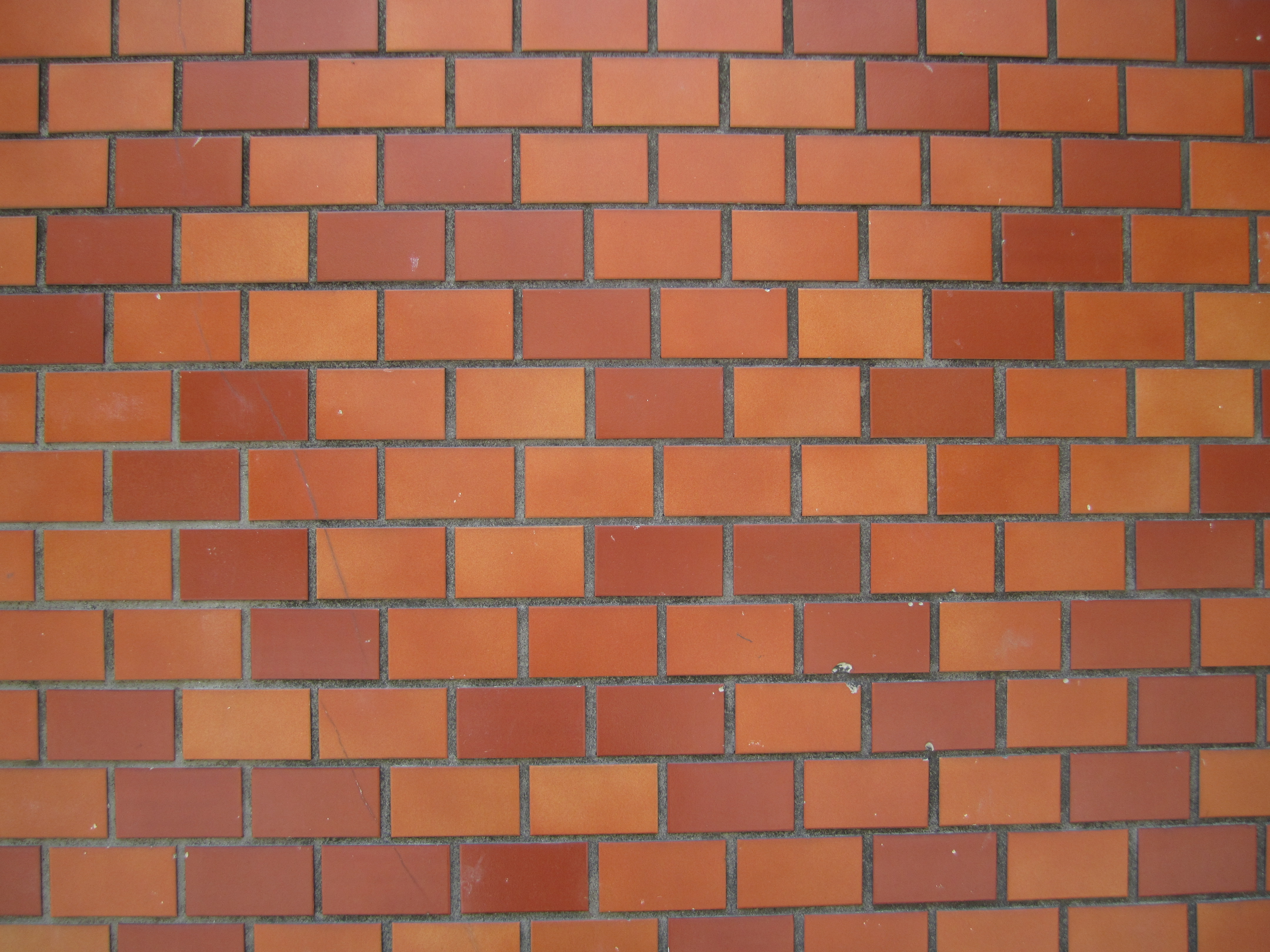 <b>広角端<br>IXY 400F / 4,320×3,240 / 1/125秒 / F2.8 / 0EV / ISO80 / プログラム / WB:オート / 5mm</b>