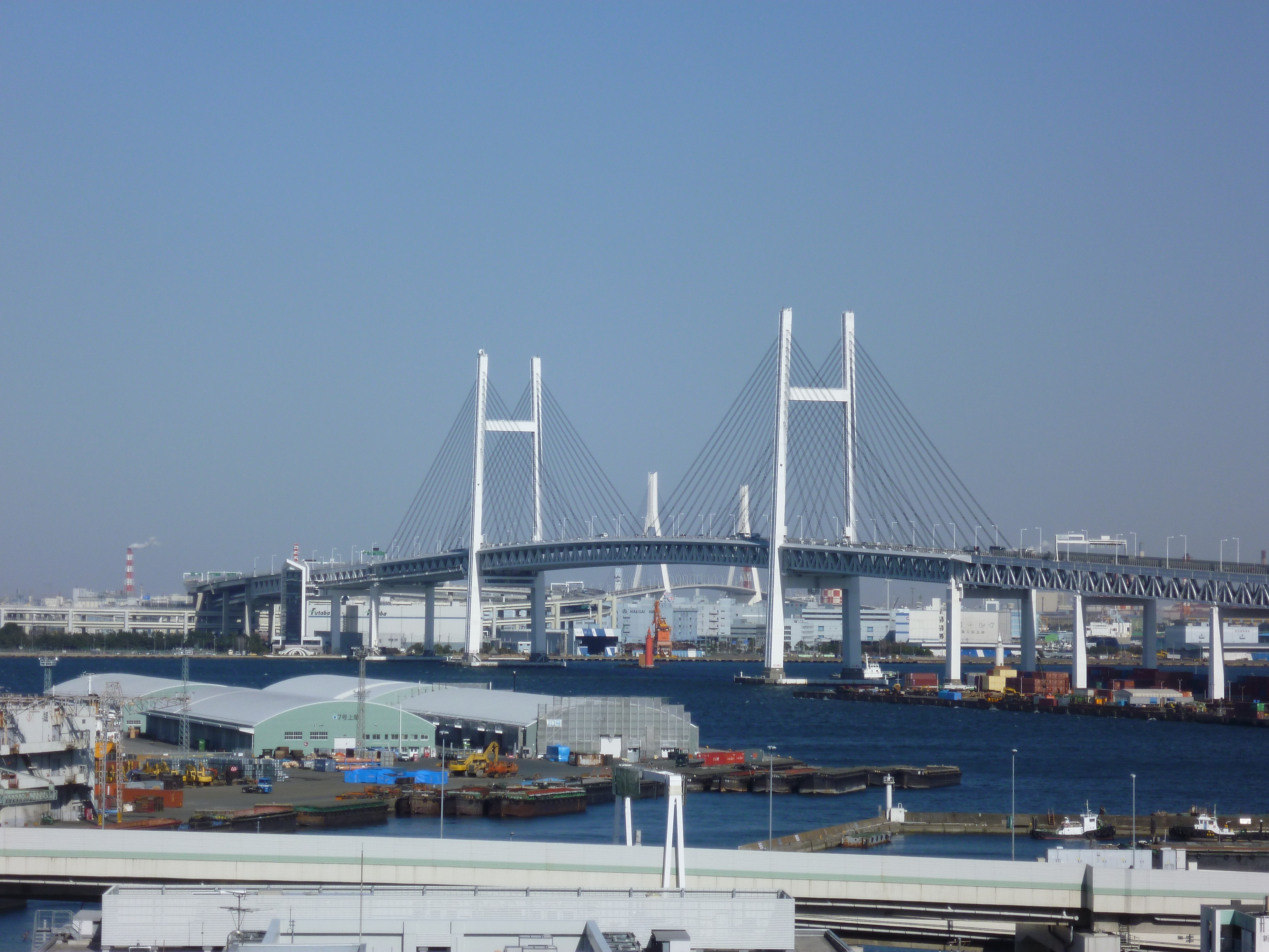 <b>望遠端・超解像ON<br>DMC-FX66 / 約5.4MB / 4,320×3,240 / 1/640秒 / F5.9 / 0EV / ISO80 / WB:晴天 / 22.5mm</b>