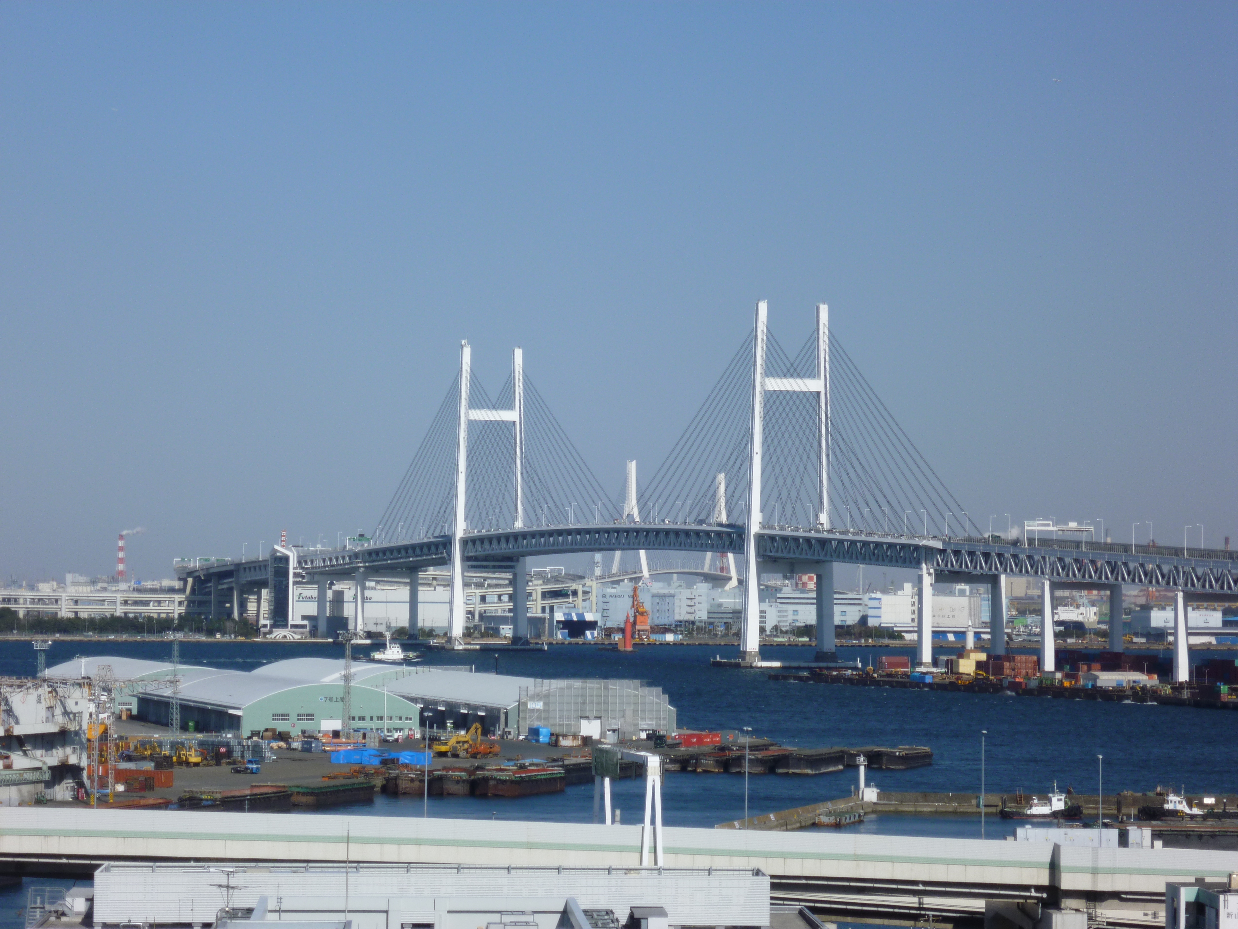 <b>広角端・超解像OFF<br>DMC-FX66 / 約4.7MB / 4,320×3,240 / 1/640秒 / F5.9 / 0EV / ISO80 / WB:晴天 / 22.5mm</b>