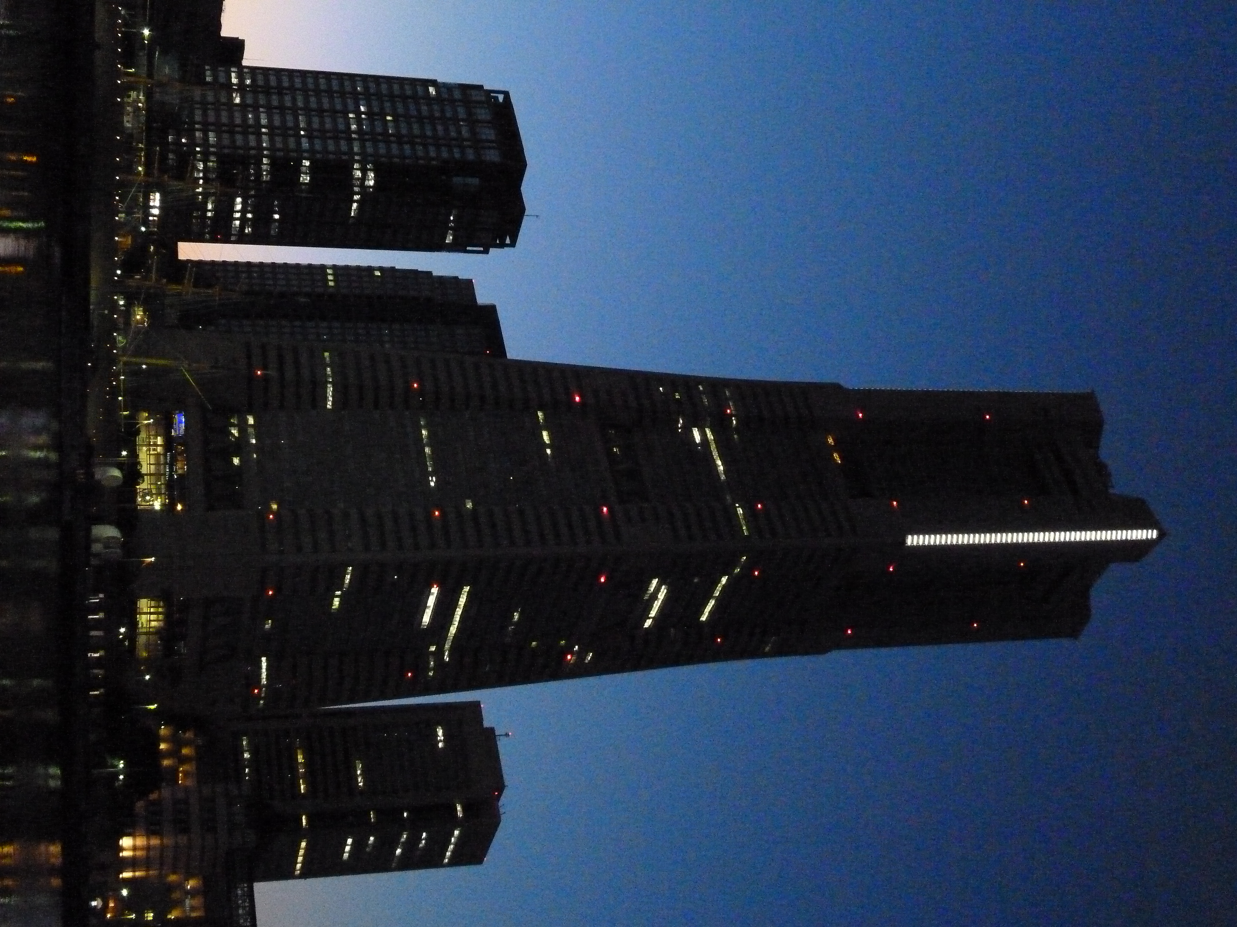 <b>DMC-FX66 / 約4.6MB / 3240x4320 / 1/30秒 / F3.7 / -1.3EV / ISO1600 / WB:晴天 / 7.7mm</b>