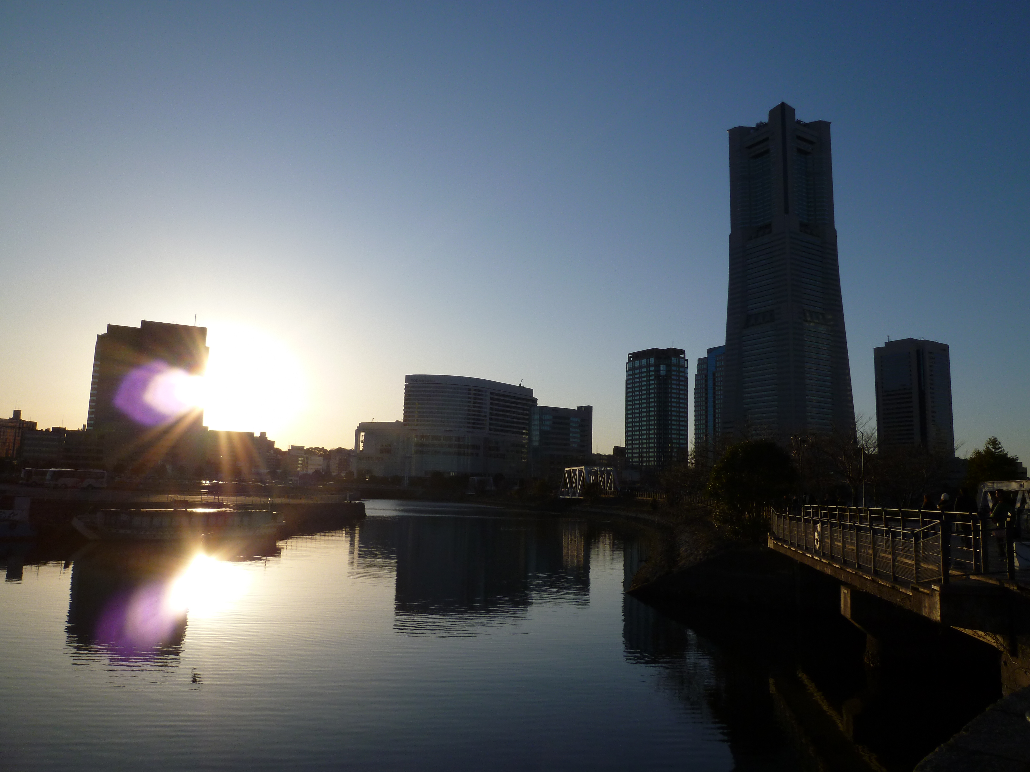 <b>DMC-FX66 / 約4.9MB / 4,320×3,240 / 1/500秒 / F5.6 / 0EV / ISO80 / WB:晴天 / 4.5mm</b>