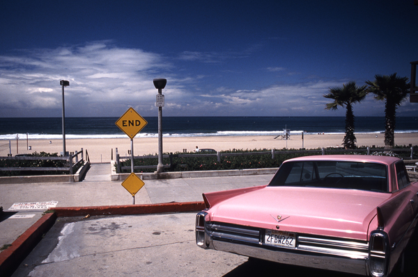 <b>学生時代は浅井慎平さんや片岡義男さんの世界に憧れたそうだ<br>(c)野寺冶孝</b>