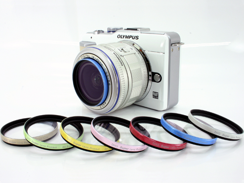 <b>M.ZUIKO DIGITAL ED 14-42mm F3.5-5.6への装着例</b>