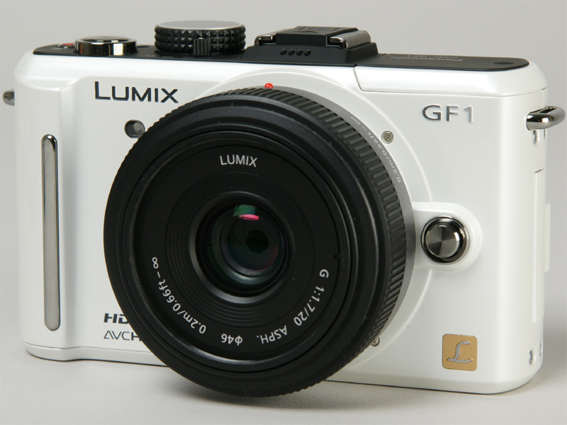 <b>LUMIX DMC-GF1（シェルホワイト）</b>