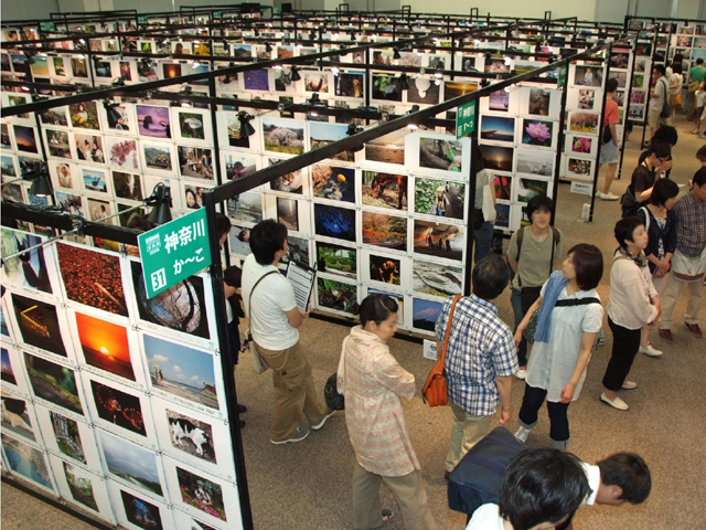 <b>東京会場の様子（2009年）</b>