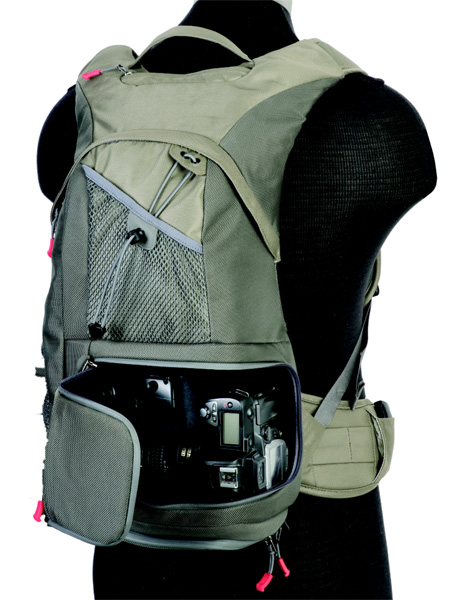 <b>コンパクトスポーツ15（グレーカーキ）機材収納例</b>