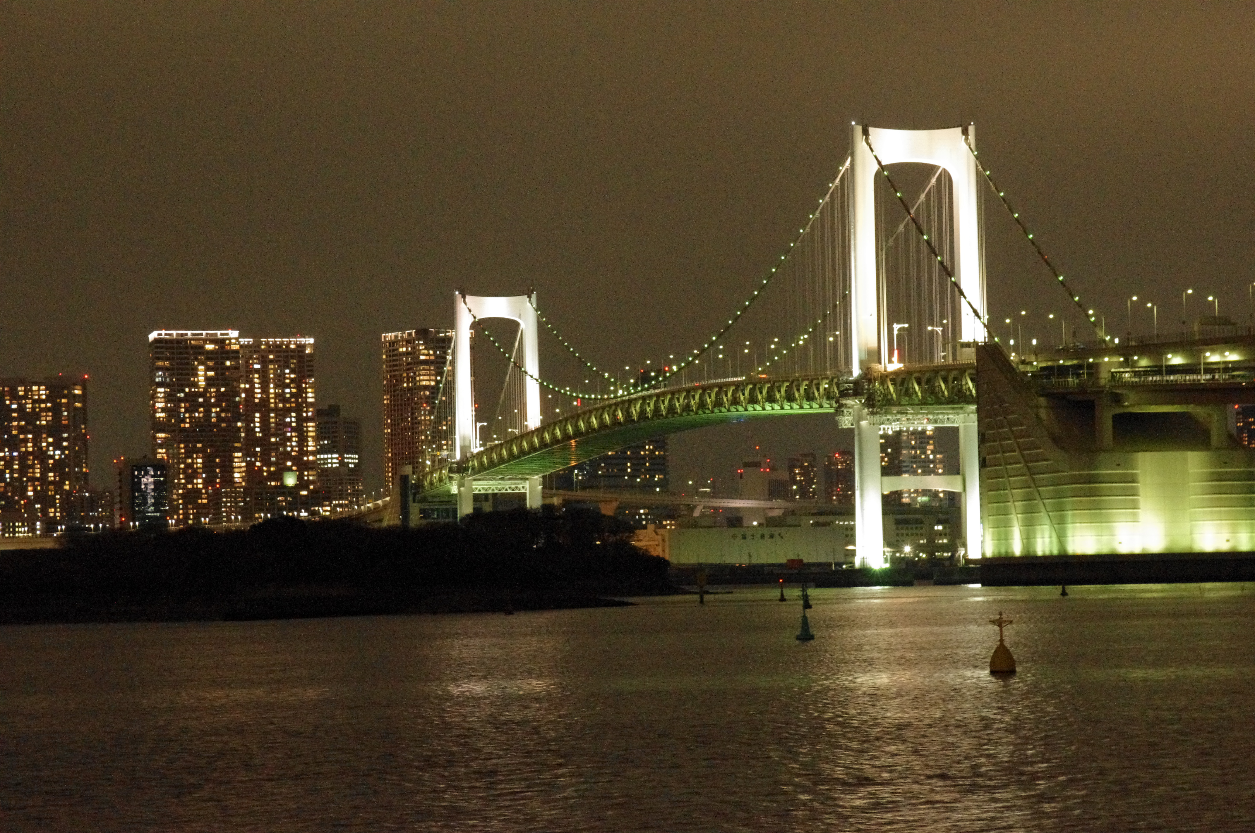 <b>K-x（ISO6400）</b>