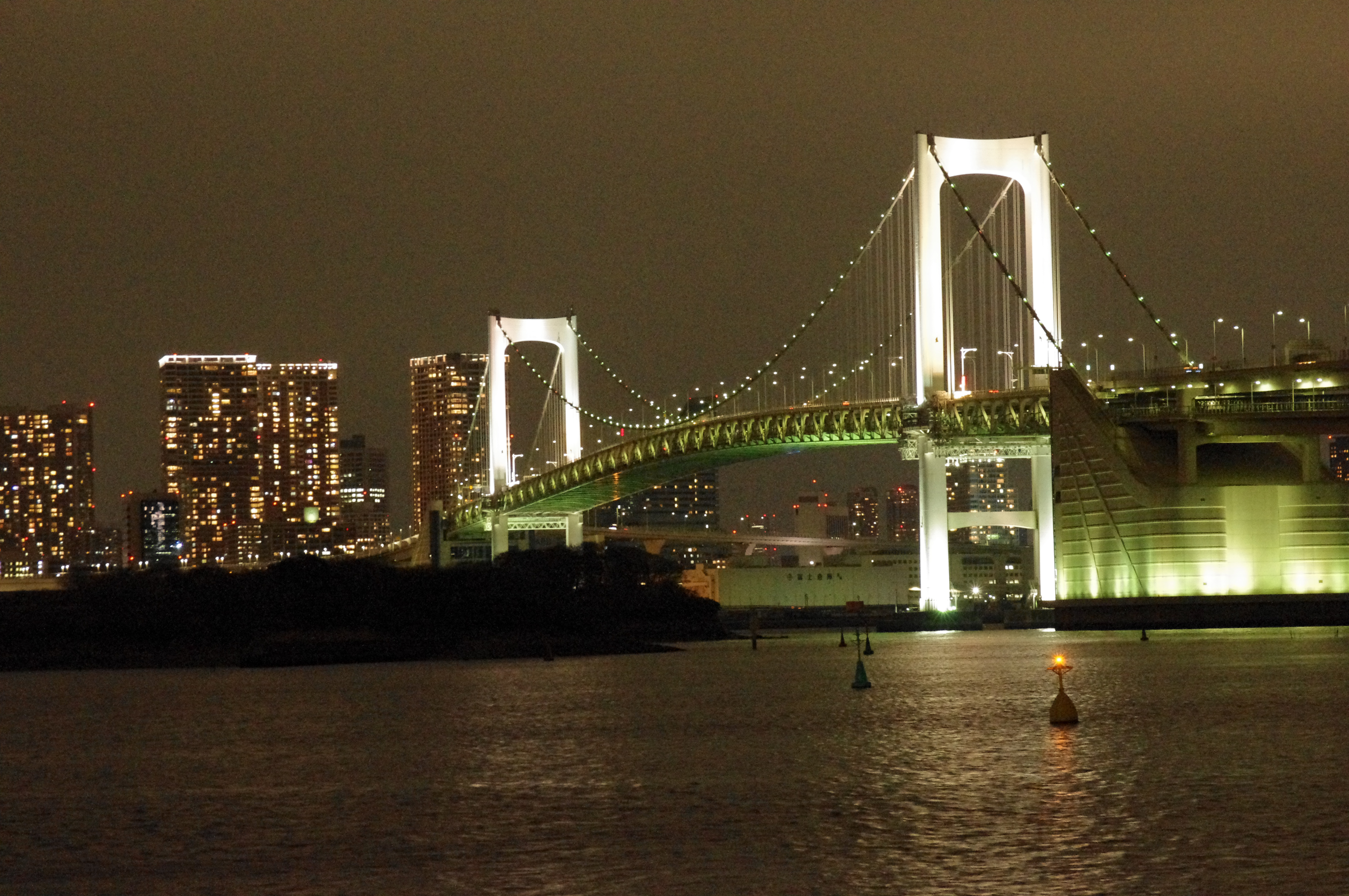 <b>K-x（ISO6400）</b>