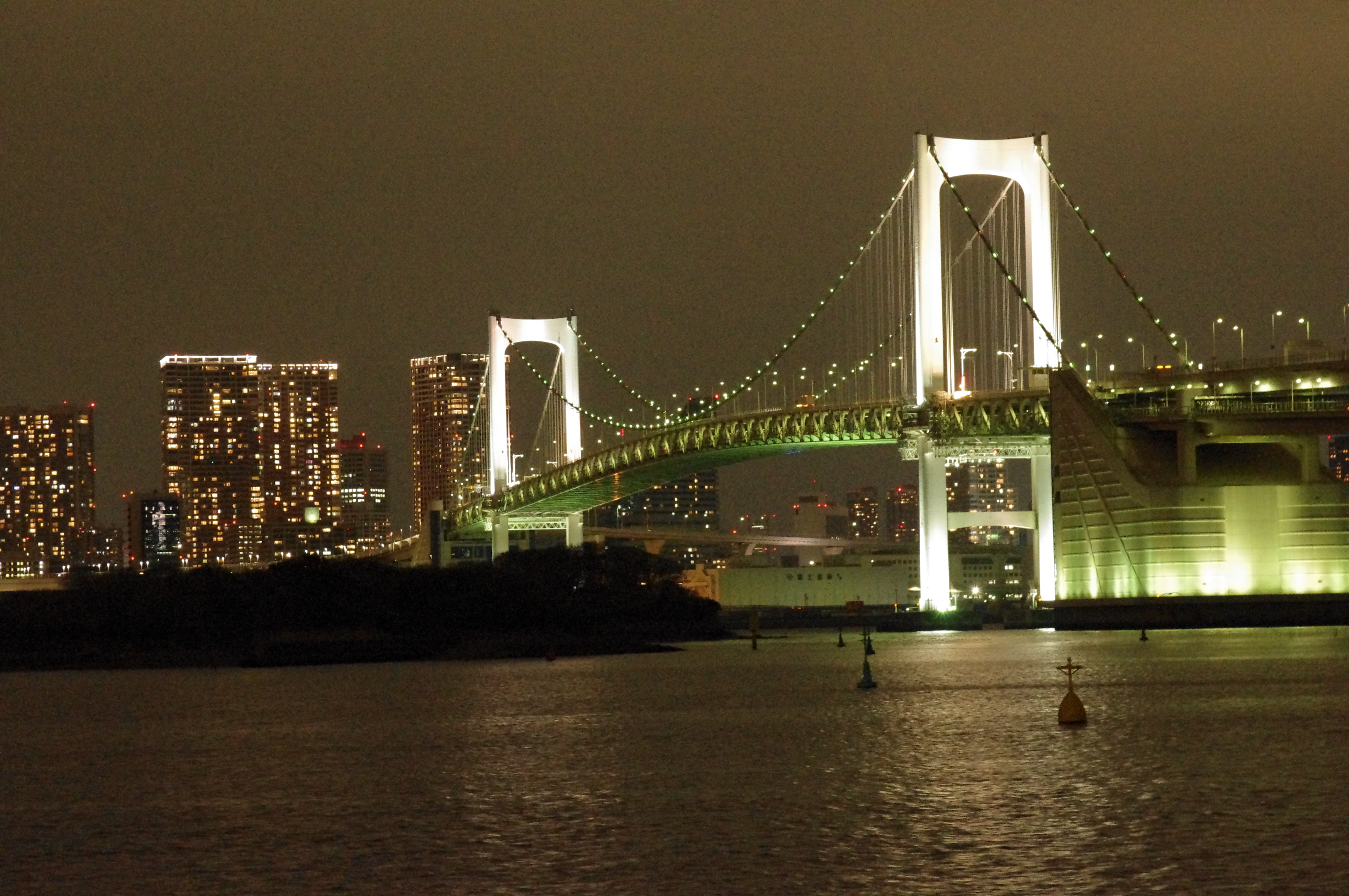 <b>K-x（ISO6400）</b>