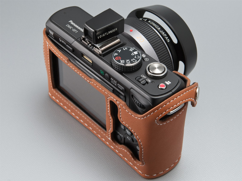 <b>28/35mm mini Finderはコシナがフォクトレンダーブランドで発売していた製品だ</b>