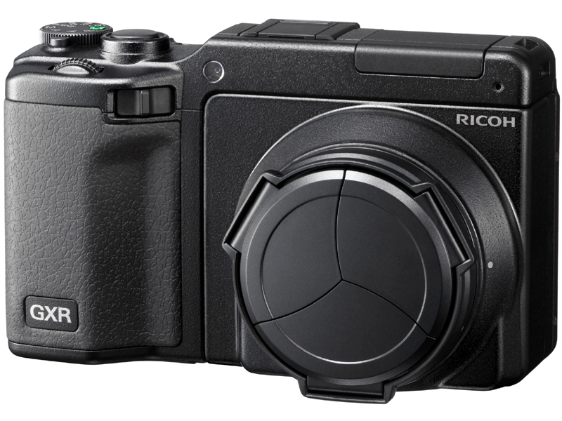 <b>自動開閉式キャップ「LC-2」を装着したところ</b>