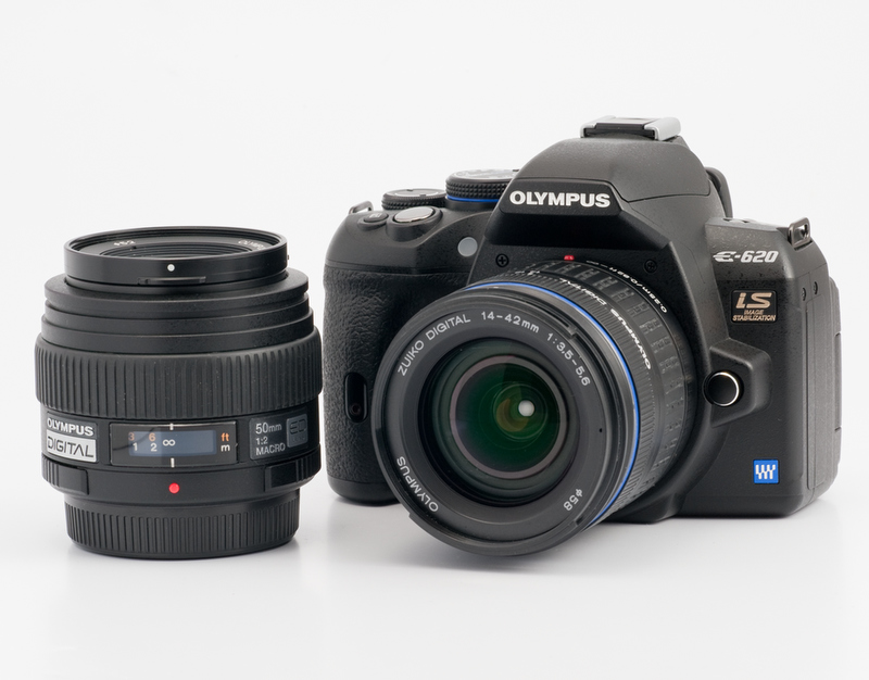 <b>今回の撮影で使ったのはZUIKO DIGITAL ED 14-42mm F3.5-5.6とZUIKO DIGITAL ED 50mm F2 Macroの2本</b>