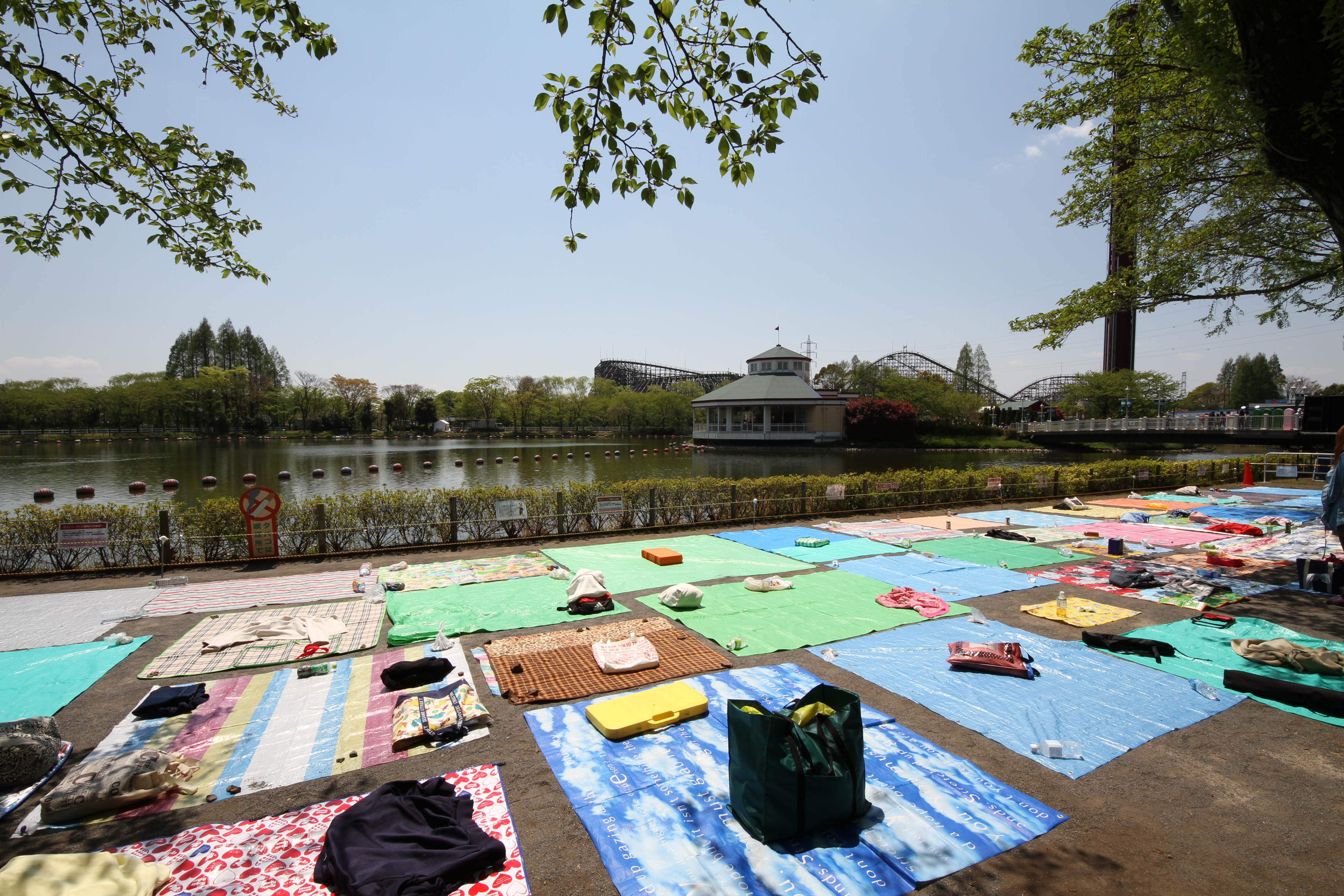 <b>EOS 7D / 8-16mm F4.5-5.6 DC HSM / 約8.2MB / 5,184×3,456 / 1/200秒 / F11 / +1EV / ISO100 / WB:オート / 9mm</b>