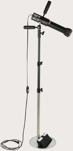 <b>スポットライトの取り付け使用例</b>