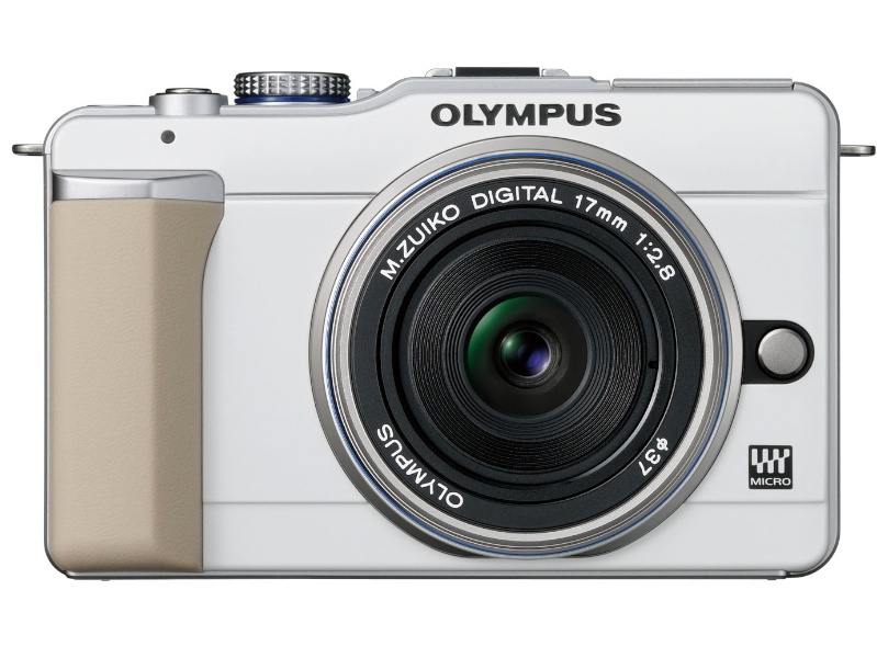 <b>E-PL1（ホワイト）+M.ZUIKO DIGITAL 17mm F2.8</b>
