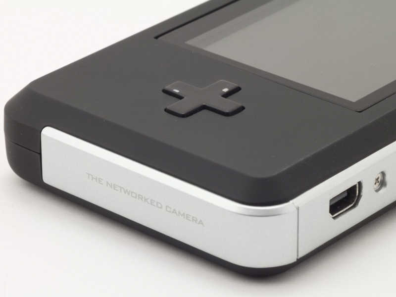 <b>ボディにつや消し塗装を施した</b>