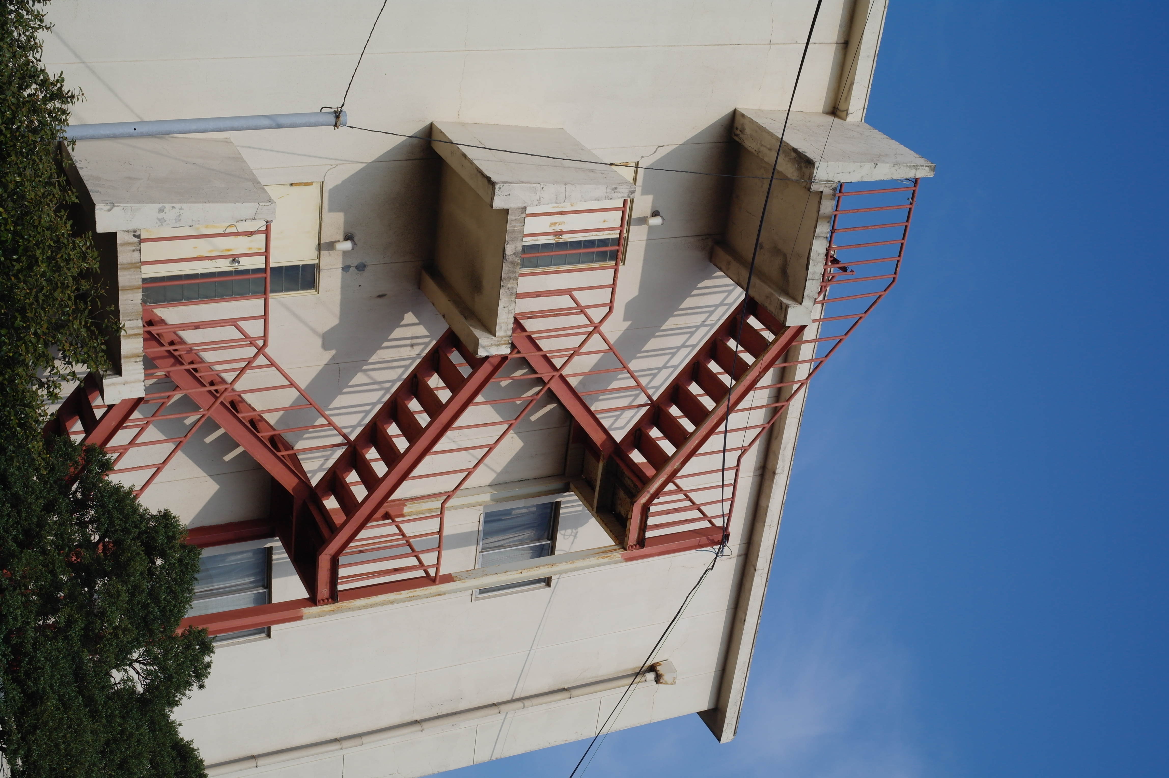 <b>NX10 / SAMSUNG LENS 30mm F2 / 約4.3MB / 3,056×4,592 / 1/640秒 / F8 / 0EV / ISO200 / WB:Auto / 30mm</b>