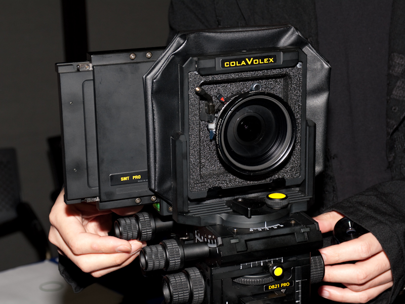 <b>共同写真要品のビューカメラ「ColaVolex2」</b>