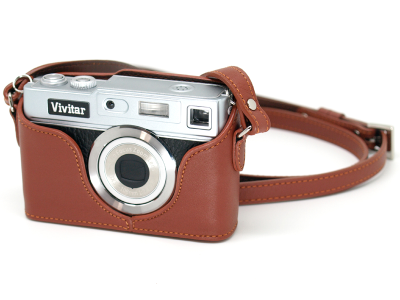 <b>GIZMON ViviCam 8027専用速写ケース（カメラに装着したところ、以下同）</b>