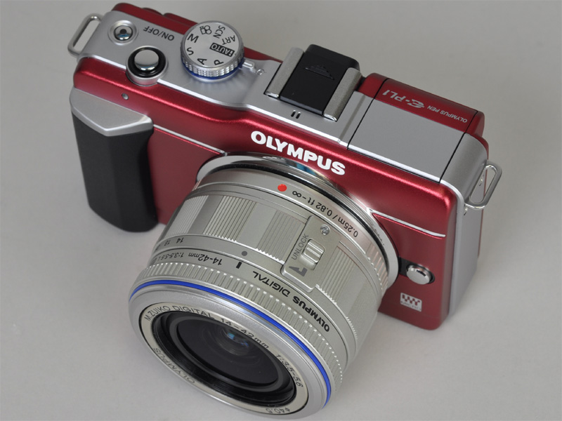 <b>ルビーレッドに装着</b>