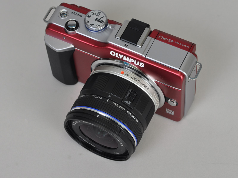 <b>ルビーレッドに装着</b>