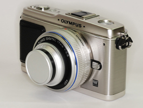 <b>フィルターとキャップを装着したところ</b>