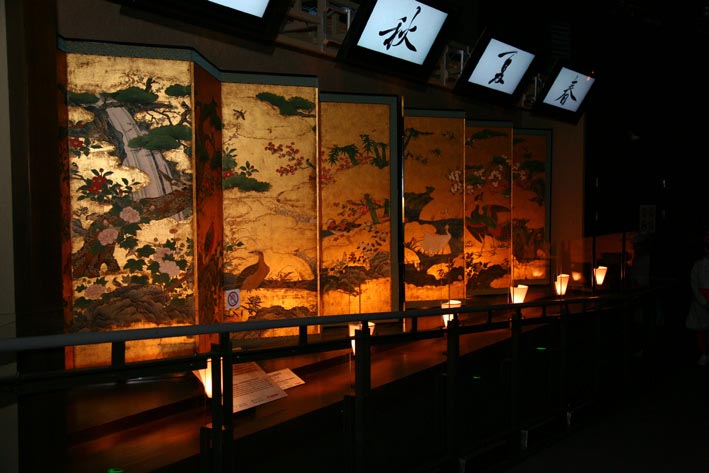 <b>綴プロジェクト作品展示風景</b>