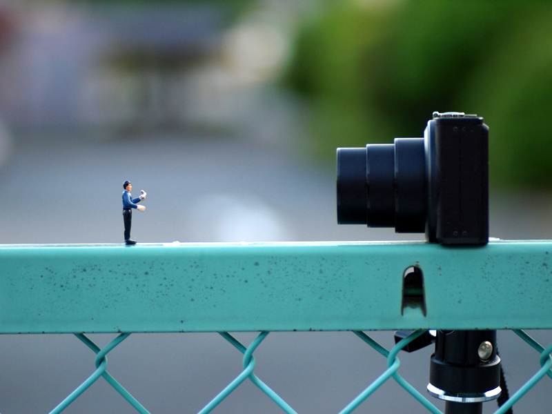 <b>200mm相当 / ワーキングディスタンス約96mm</b>