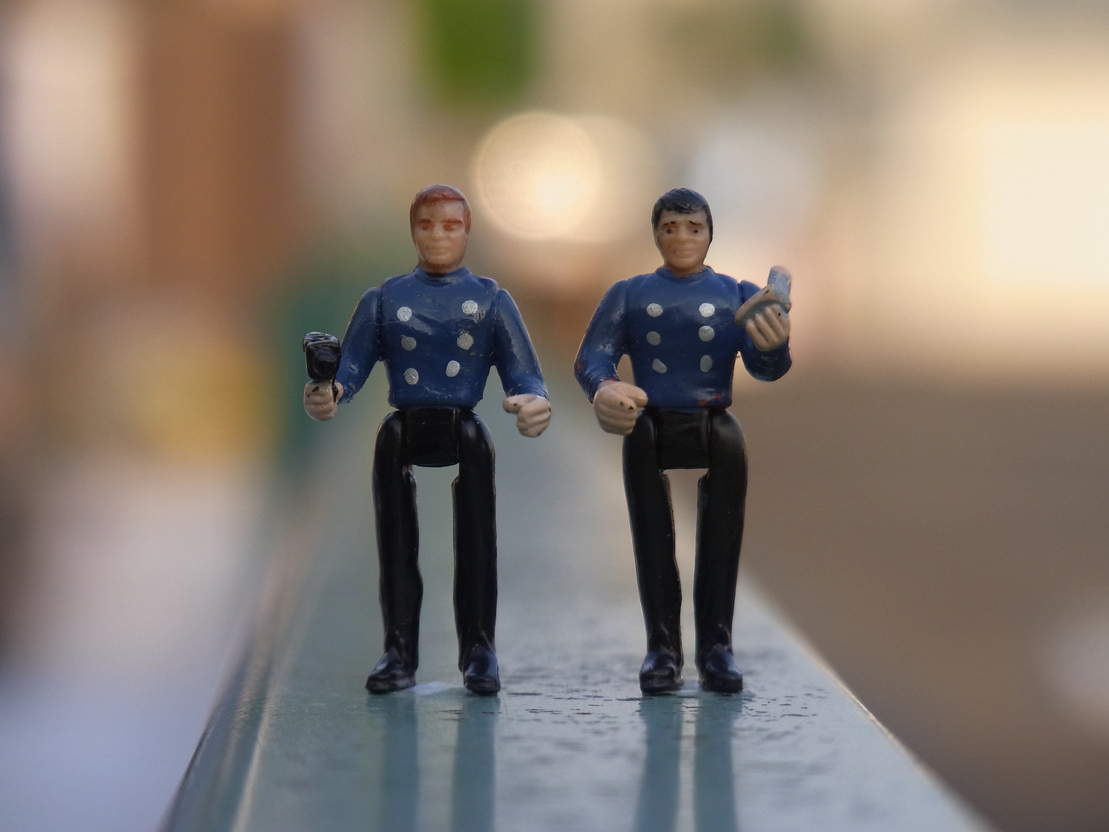 <b>200mm相当（実焦点距離34.9mm） / F4.5</b>