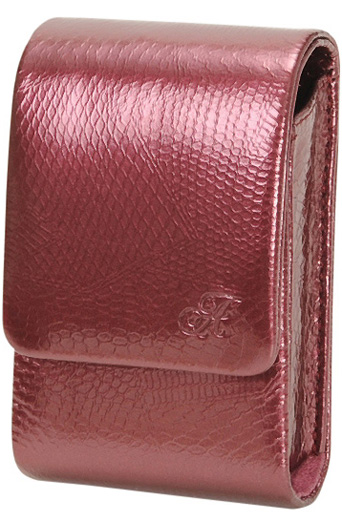 <b>ガーネットレッド</b>