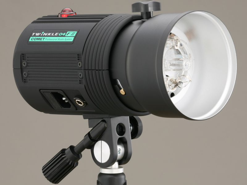 <b>TWINKLE 04 FIII</b>