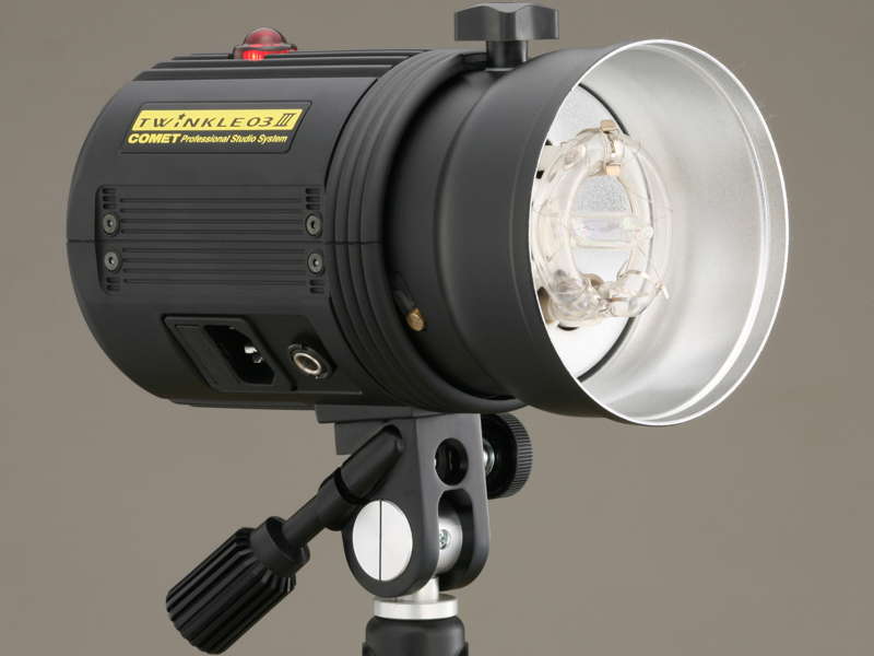 <b>TWINKLE 03 III</b>