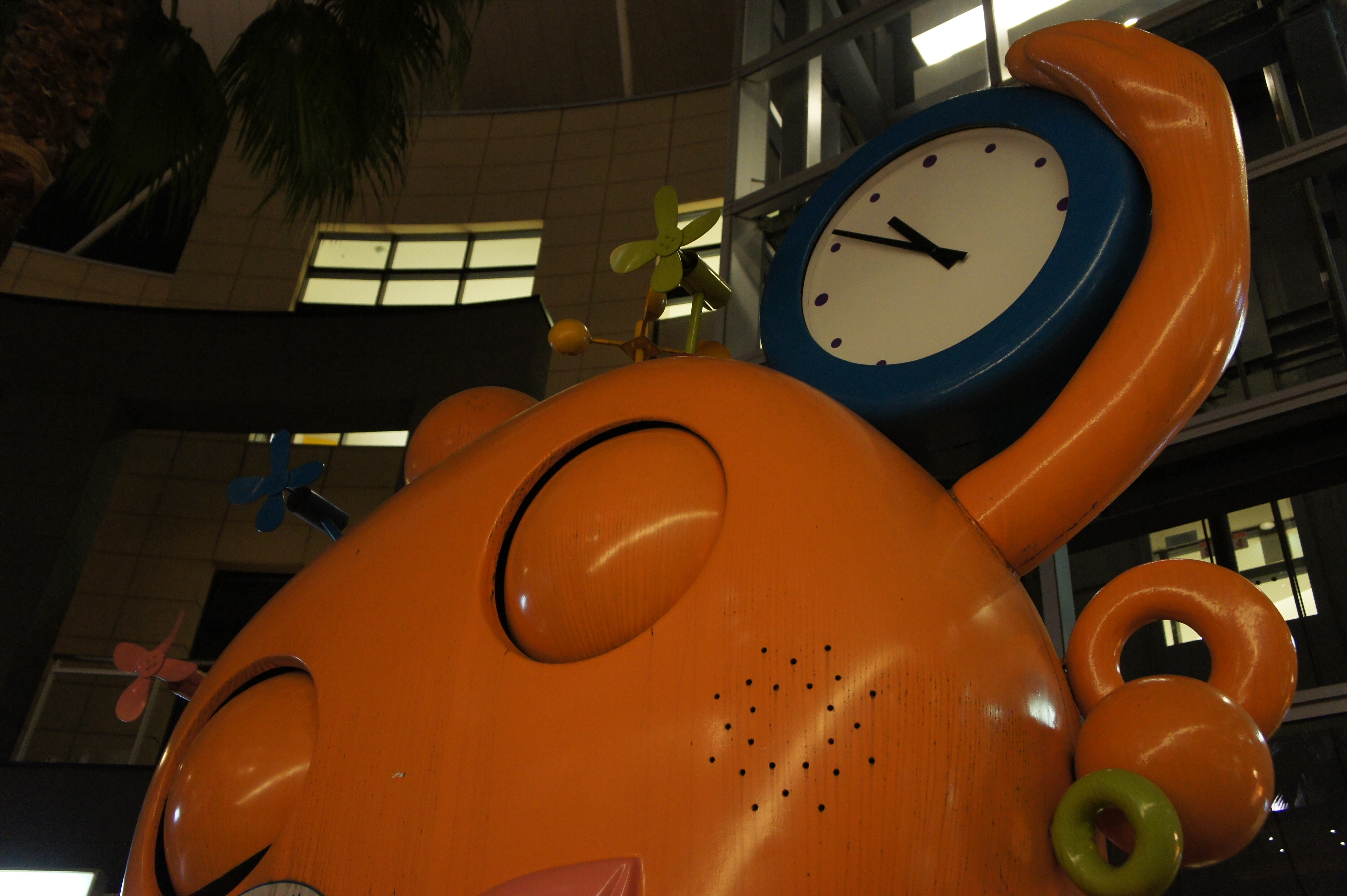 <b>NEX-5 / E 18-55mm F3.5-5.6 OSS / 約3.9MB / 4,592×3,056 / 1/40秒 / F4 / 0EV / ISO1600 / WB:オート / 24mm</b>