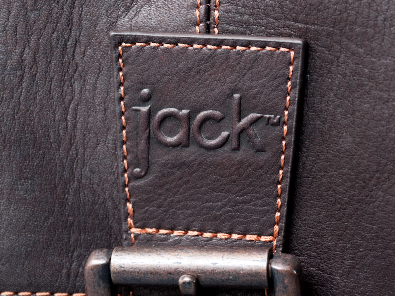 <strong>「jack」のロゴ</strong>