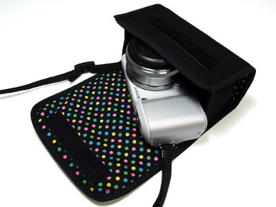 <b>ブラック・カラフルドットB</b>