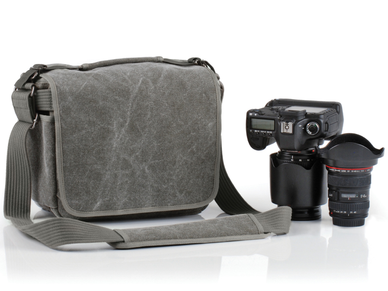 <b>パインストーン</b>