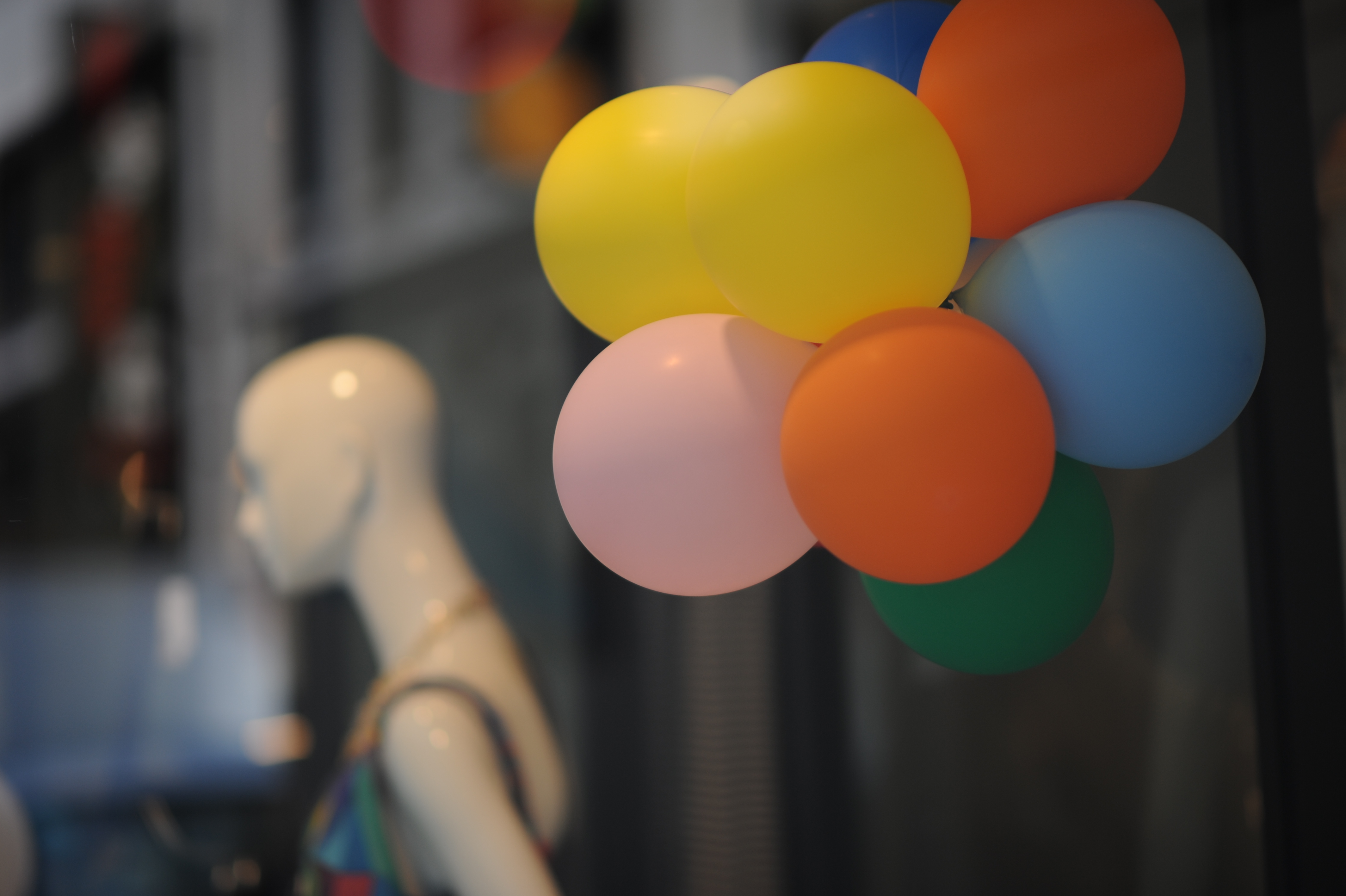 <b>D700 / 85mm F1.4 Aspherical IF / 4,256×2,832 / 1/3,200秒 / F1.4 / 0EV / ISO200 / 絞り優先AE / WB:オート / 85mm</b>