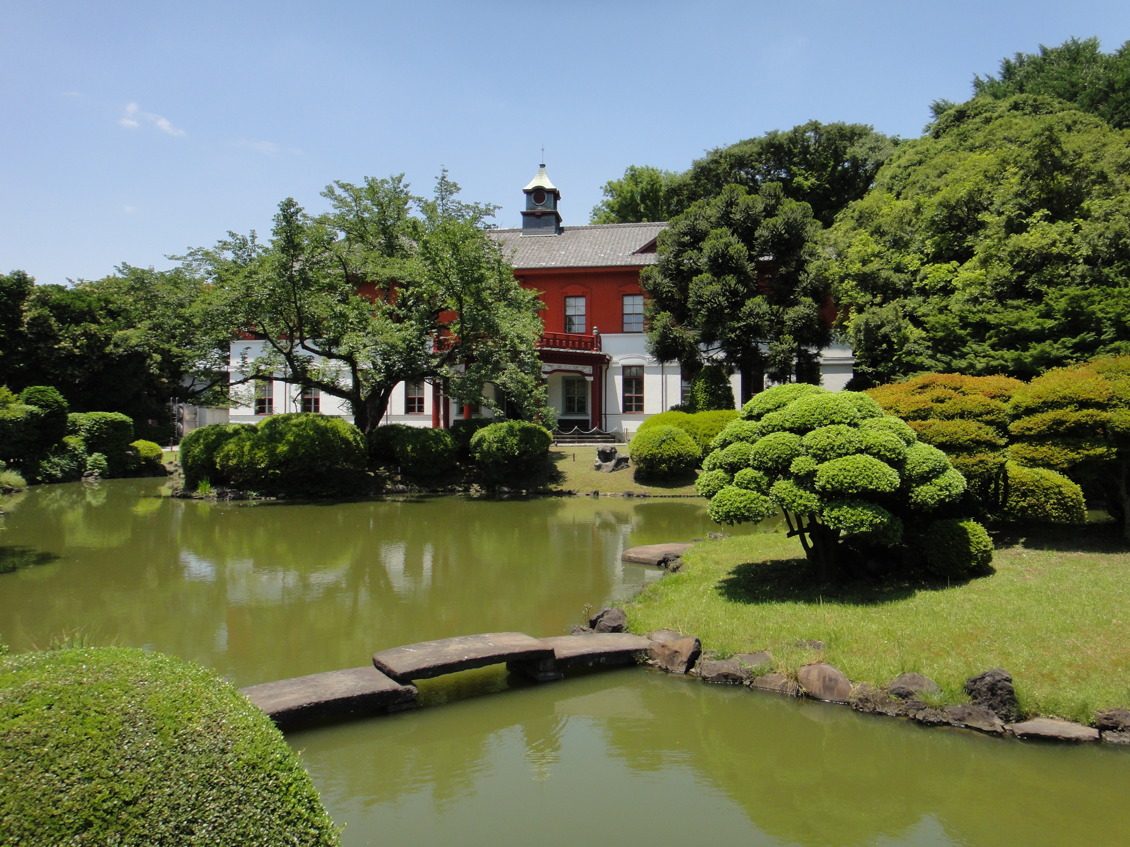 <b>DSC-TX5 / 3,648×2,736 / 1/800秒 / F4.5 / −0.7EV / ISO125 / WB:太陽光 / 4.4mm</b>